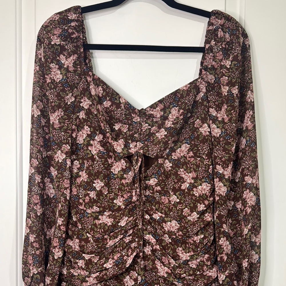 ASTR The Label Floral Dress - Picture 4 of 11